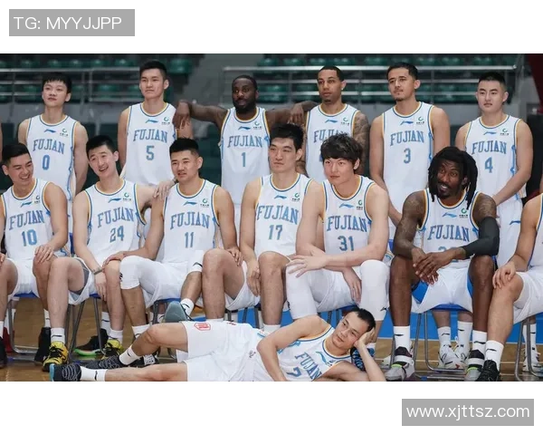 重庆篮球队配合风格深度解析与对比分析